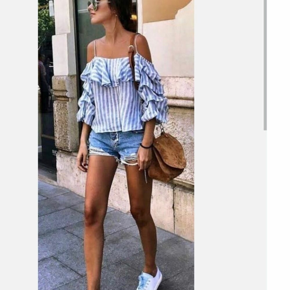 Zara 💙🤍 Woman Blue White Striped Cold Shoulder Ruffle Blouse Size XXS